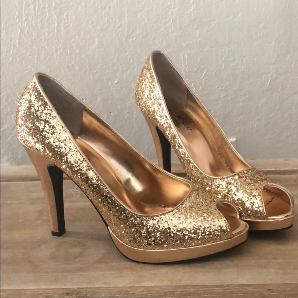 Never Worn Rose Gold Peep Toe Heels